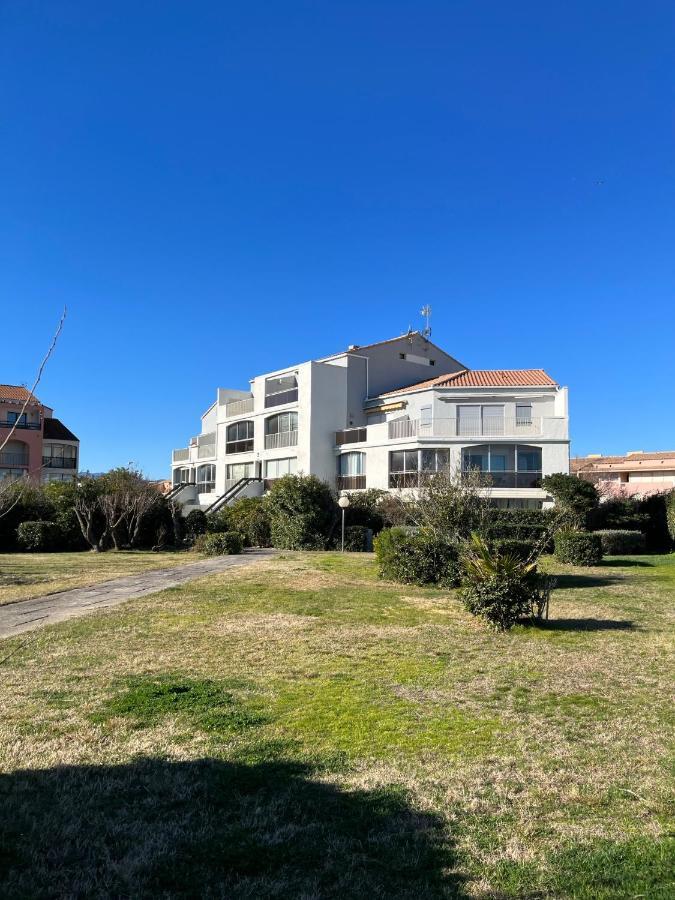 Appartement Entre La Lagune Et La Mer Avec Piscine, Direct Plage, Vue Partielle Mer Saint-Cyprien  Buitenkant foto