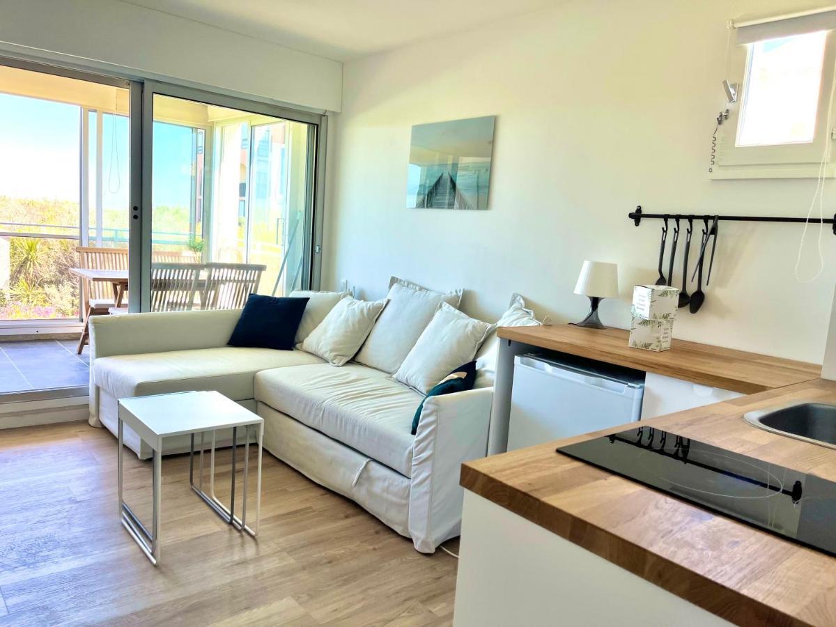 Appartement Entre La Lagune Et La Mer Avec Piscine, Direct Plage, Vue Partielle Mer Saint-Cyprien  Buitenkant foto
